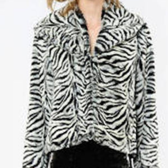 New ALICE & OLIVIA faux fur ANIMAL PRINT jacket M - Picture 2 of 12